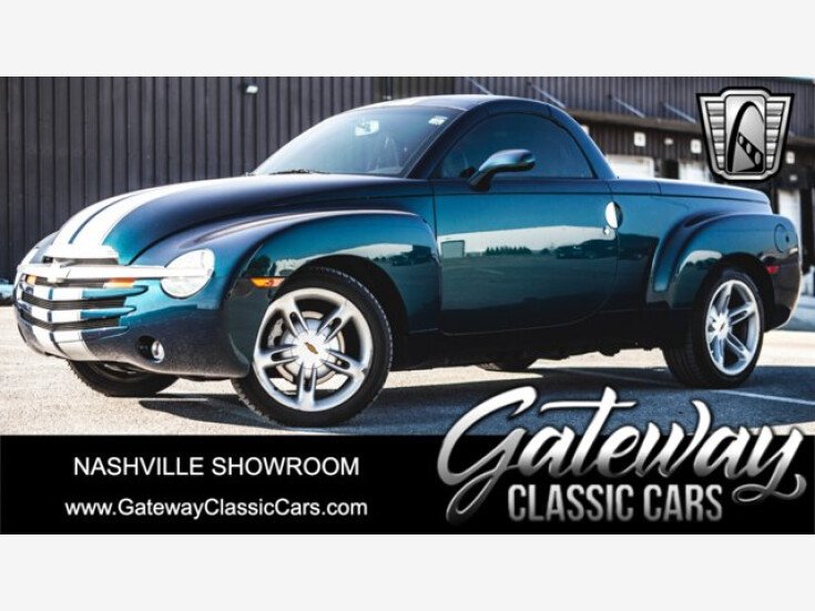 Thumbnail Photo undefined for 2005 Chevrolet SSR